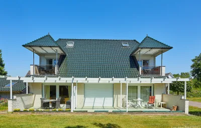 Ruhiges Wohnen nahe Einfelder Badesee - Haus Waldeck