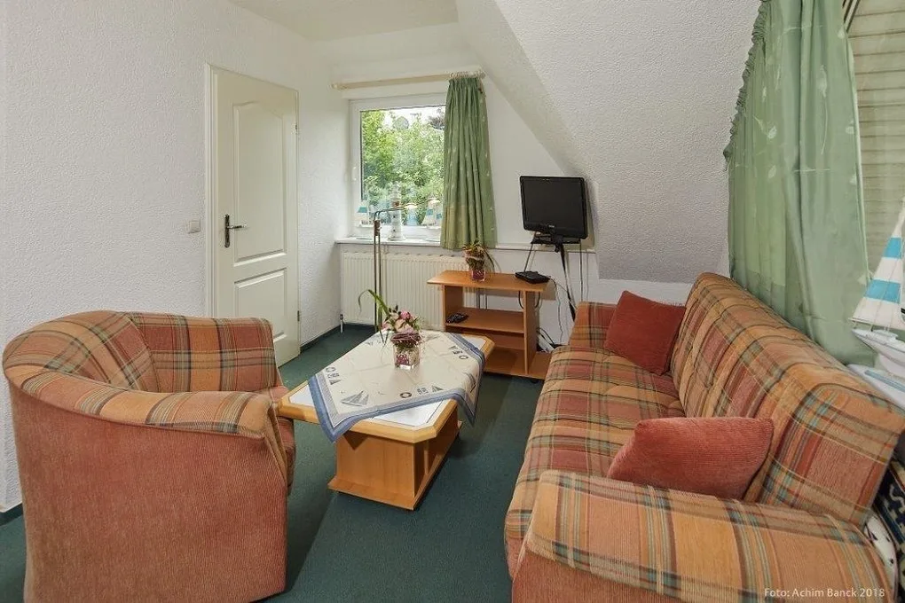 Doppelzimmer mit Balkon Haus Dorfstraße