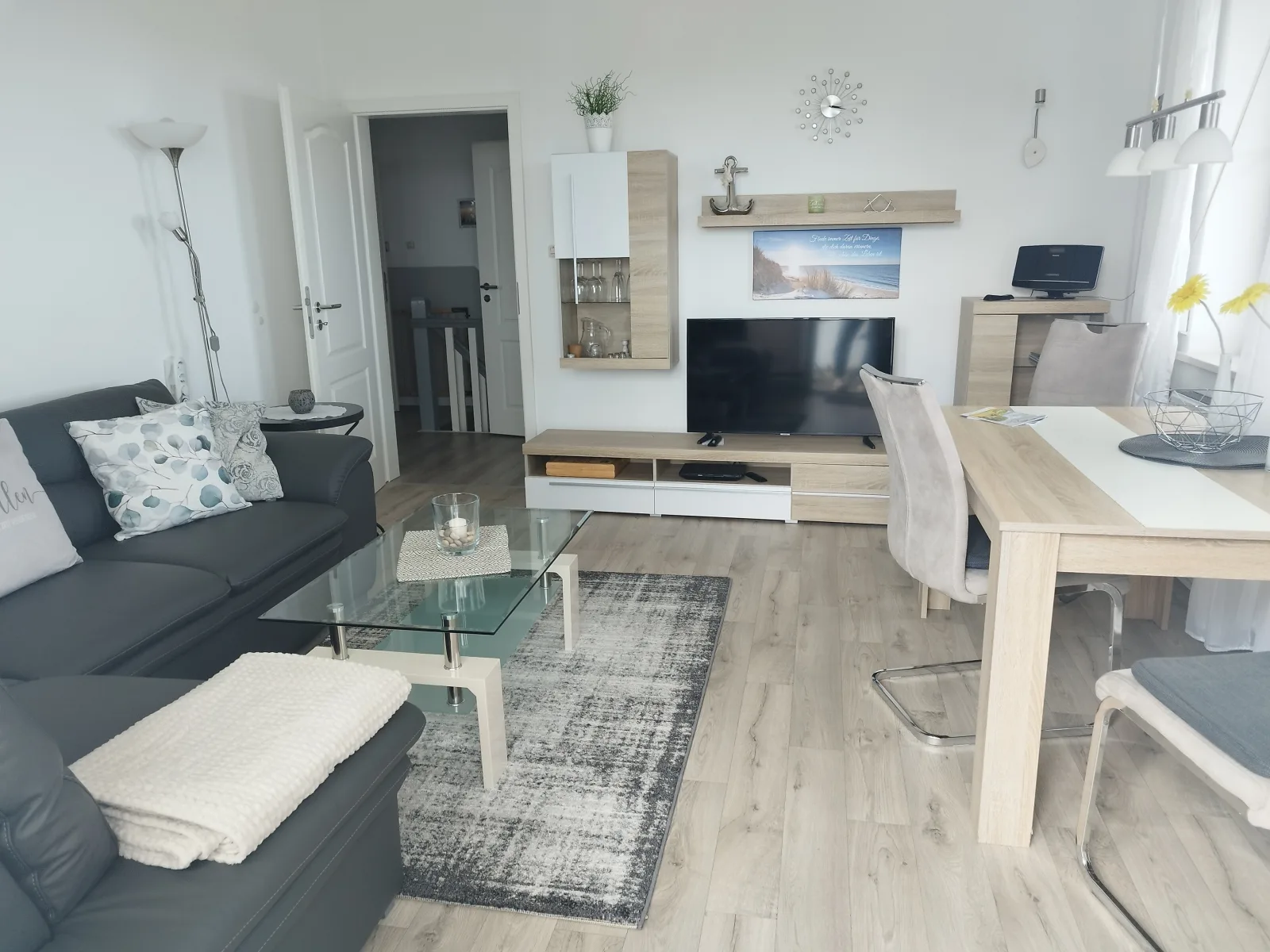 Wohnung mit Meerblick, Box-Bett, Süd- Balkon, eig. Parkplatz, Glasfaser