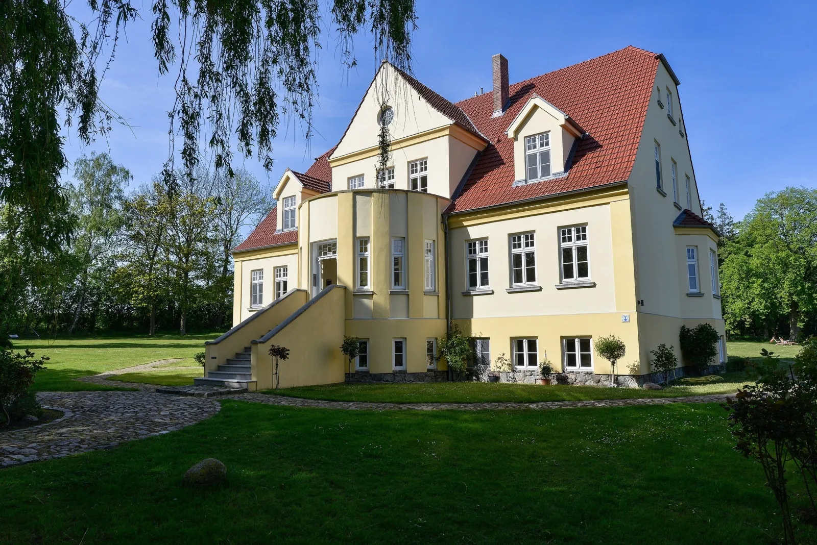 Ferienwohnung 1 mit schönem Seeblick