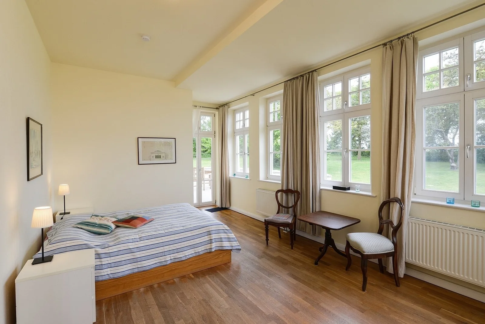 Ferienwohnung 3 mit gr. Terrasse und Wasserblick
