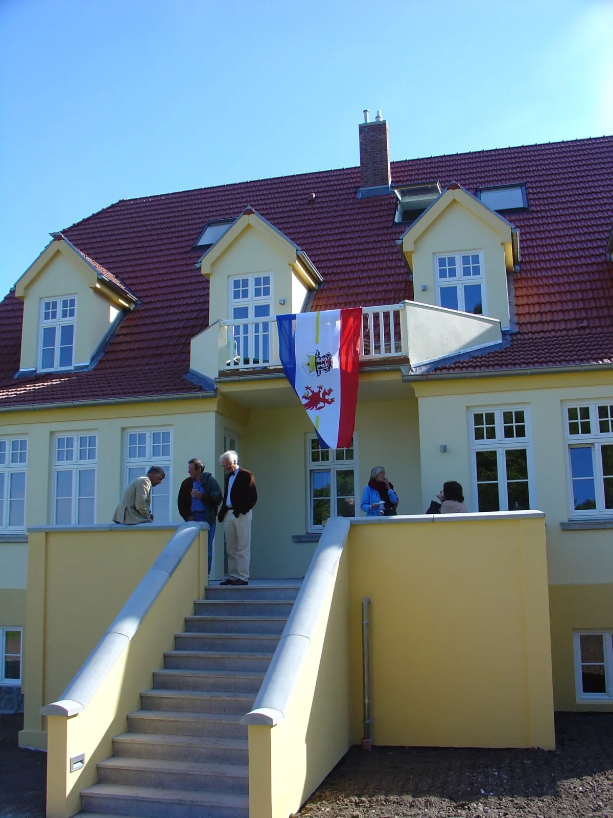 Ferienwohnung 3 mit gr. Terrasse und Wasserblick