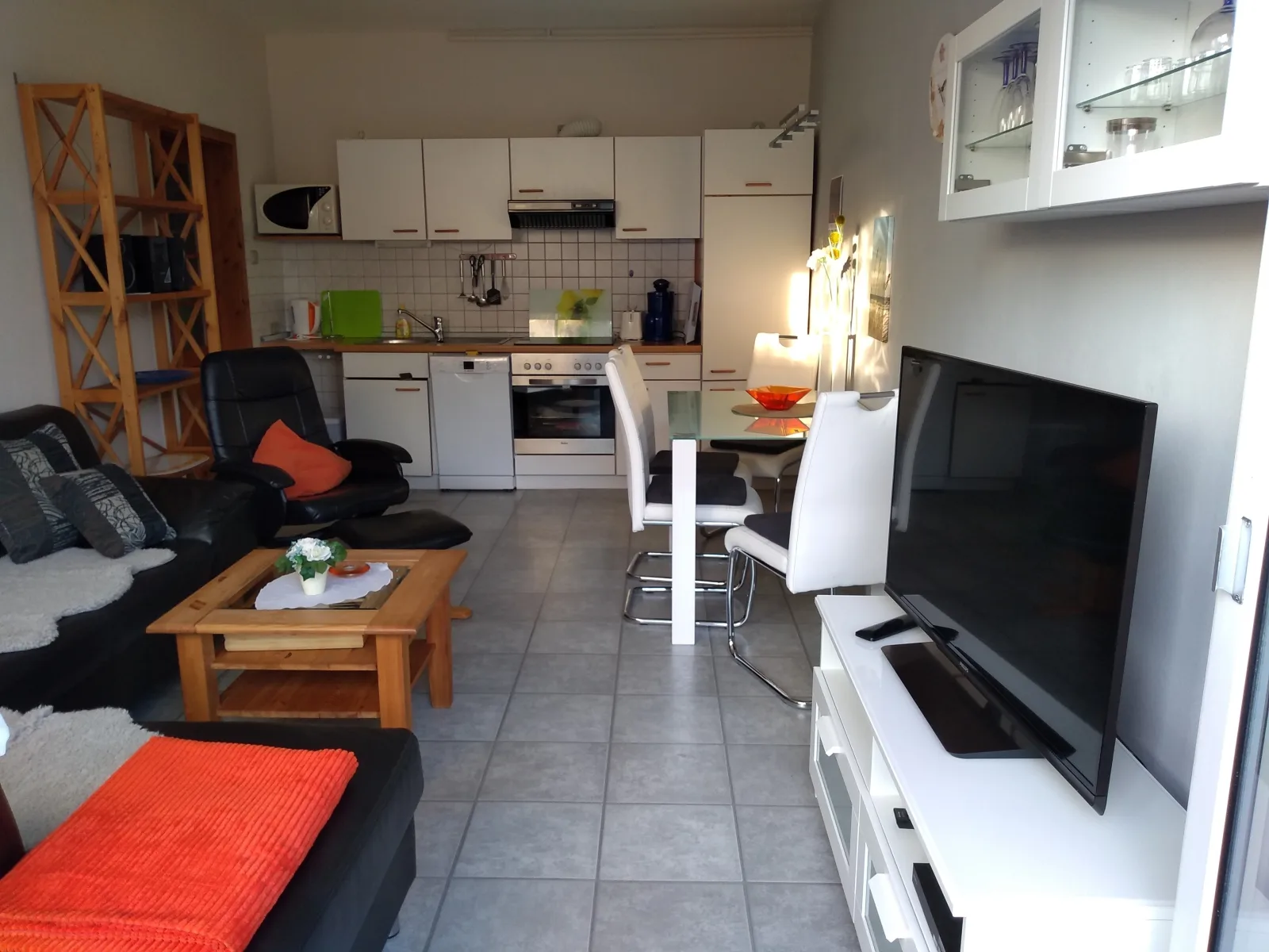 Haus Sandra Fewo 7 mit sonniger Süd- Terrasse, 2 Schlafzi.