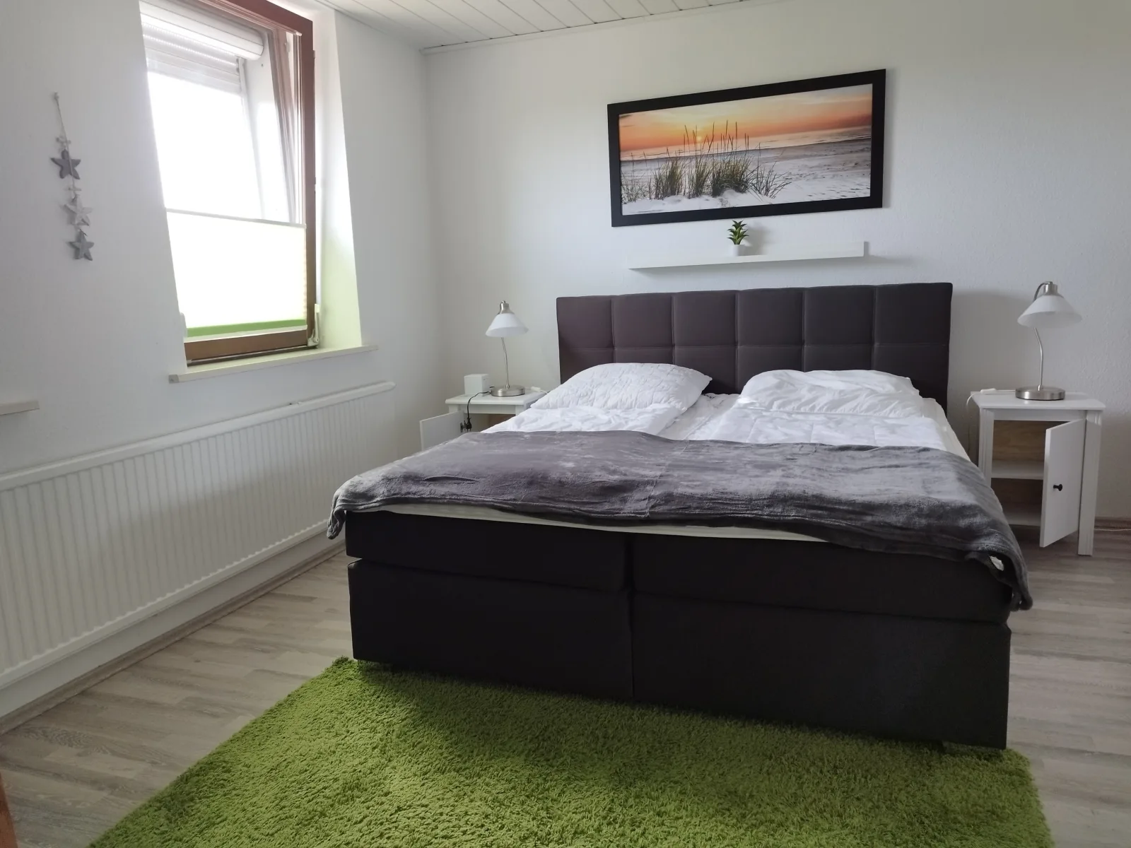 FeWo"Am Deich", Box -Bett, Terrasse, eign                                        . Garten. 70m zum Strand, Fahrradgarage