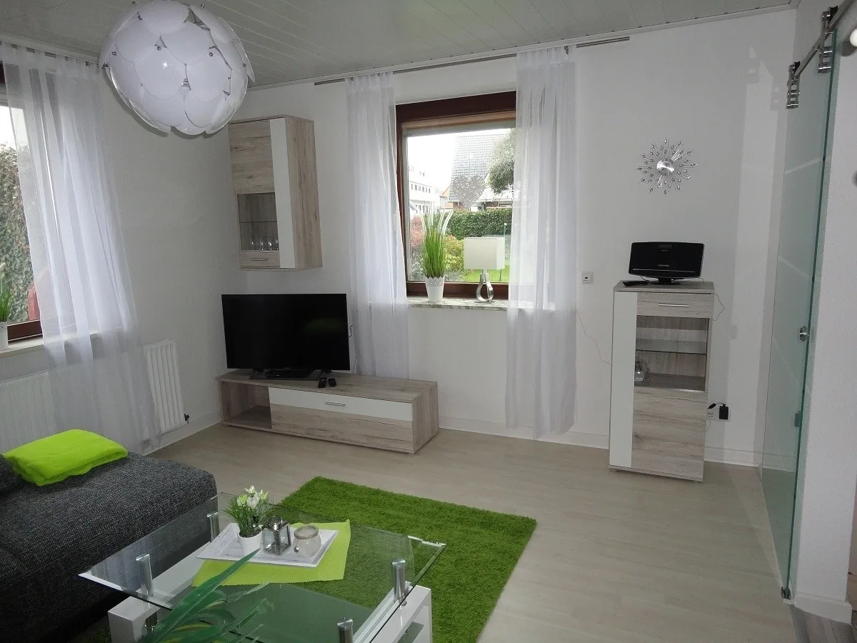 FeWo"Am Deich", Box -Bett, Terrasse, eign                                        . Garten. 70m zum Strand, Fahrradgarage