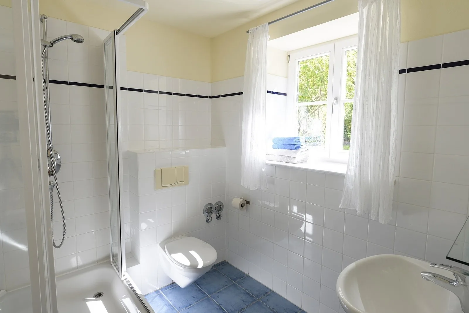 Ferienwohnung 2 mit schönem Seeblick