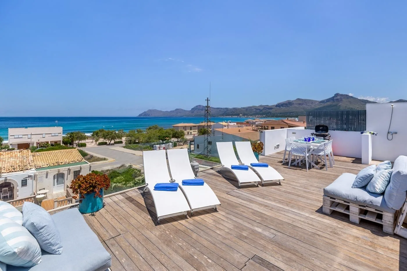 Sunny House With Sea Views and Terrace in Son Serra, Mallorca