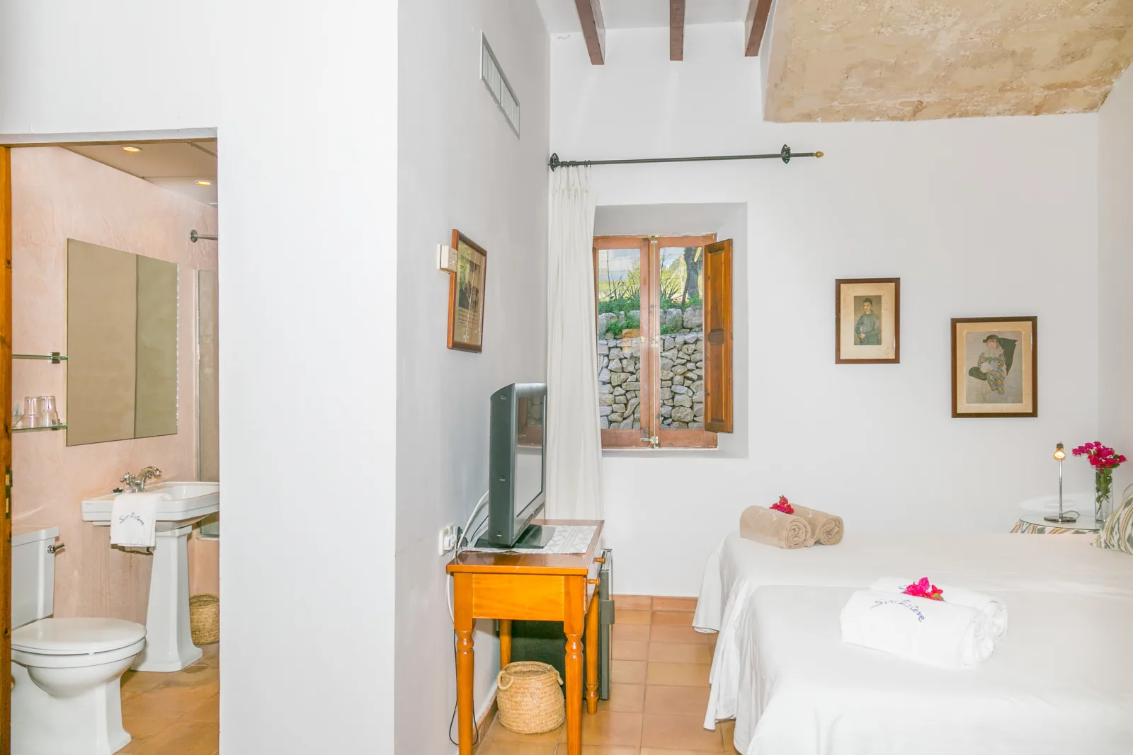 Historic Finca With Pool in Mallorca Up To 8 Guests