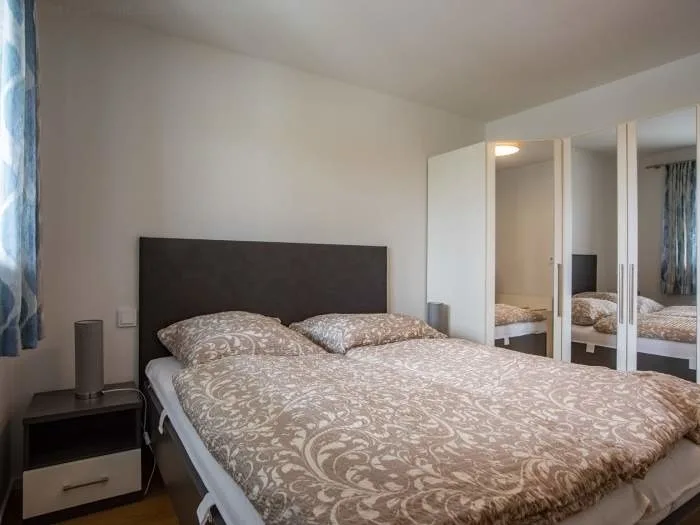 Hafenwohnung mit Balkon - F7517