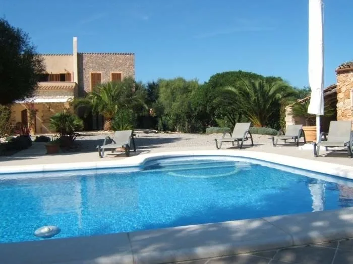 Ferienhaus mit Pool auf Finca - F6338