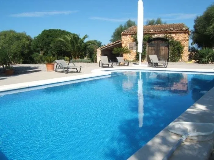 Ferienhaus mit Pool auf Finca - F6338