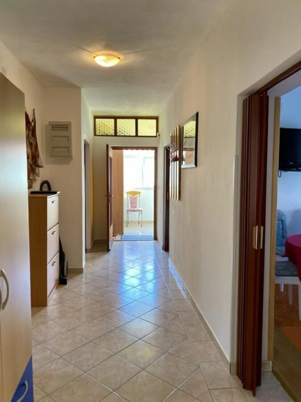 Apartment Daisy- excellent location close to Rab