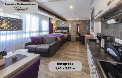 Queensize-Studioapartment  Lahneck