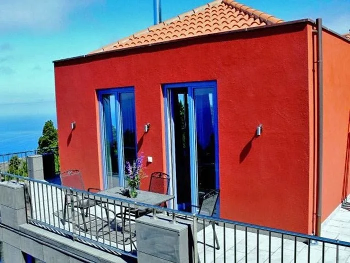 Luxus-Villa in ruhiger Lage - F4781