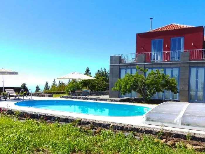 Luxus-Villa in ruhiger Lage - F4781