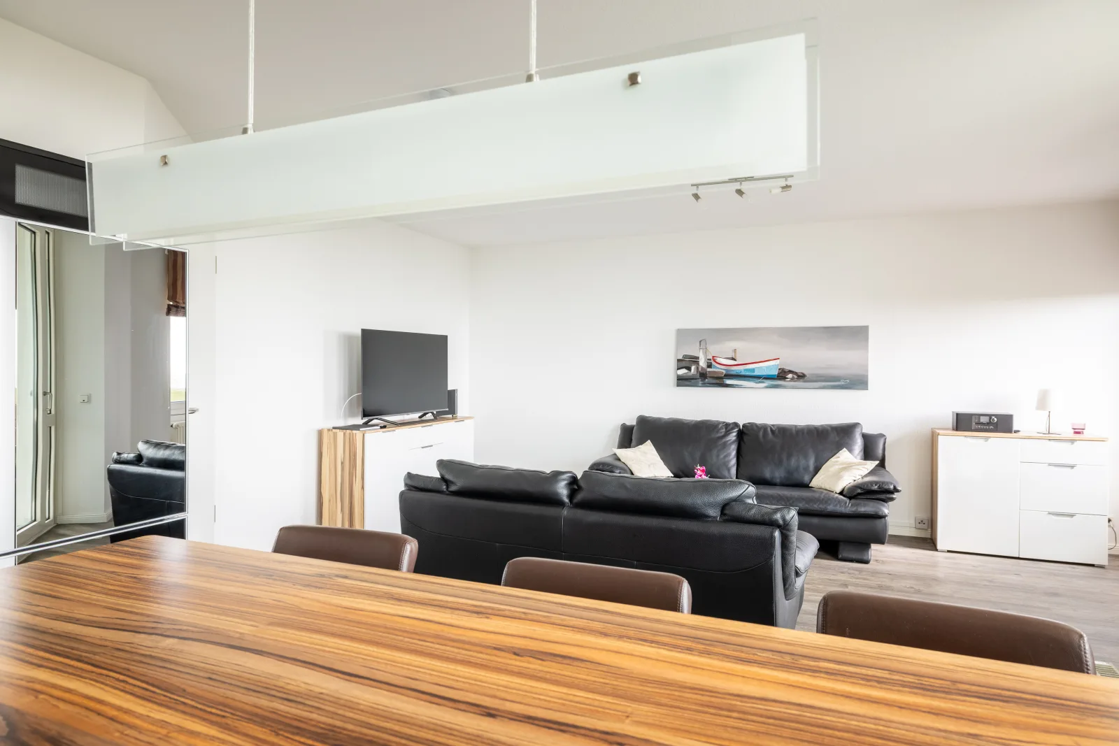 Komfortable Ferienwohnung für 2 am Südstrand mit Wintergarten & Meerblick | Wohnung 12