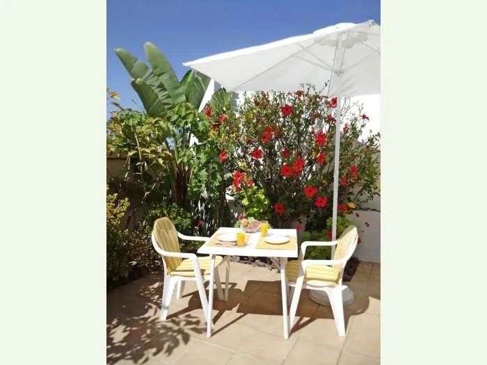 Bungalow mit Garten & Terrasse - F8056