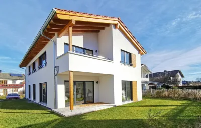 Chalethaus-Chiemsee - Luxus 148qm Garten-Chaletwohnung am Chiemsee - Neubau