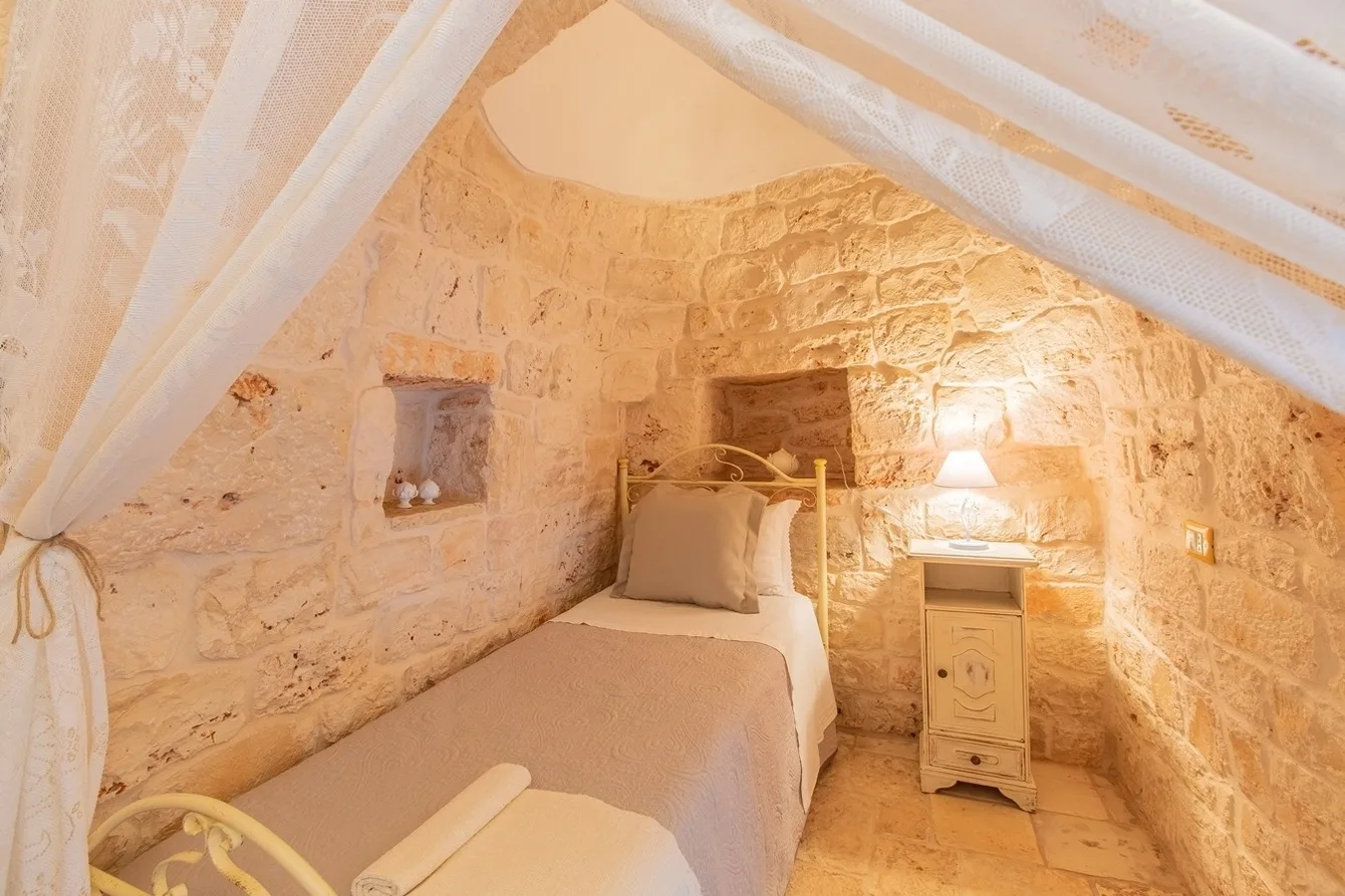 Trullo mit baby pool - internet Starlink
