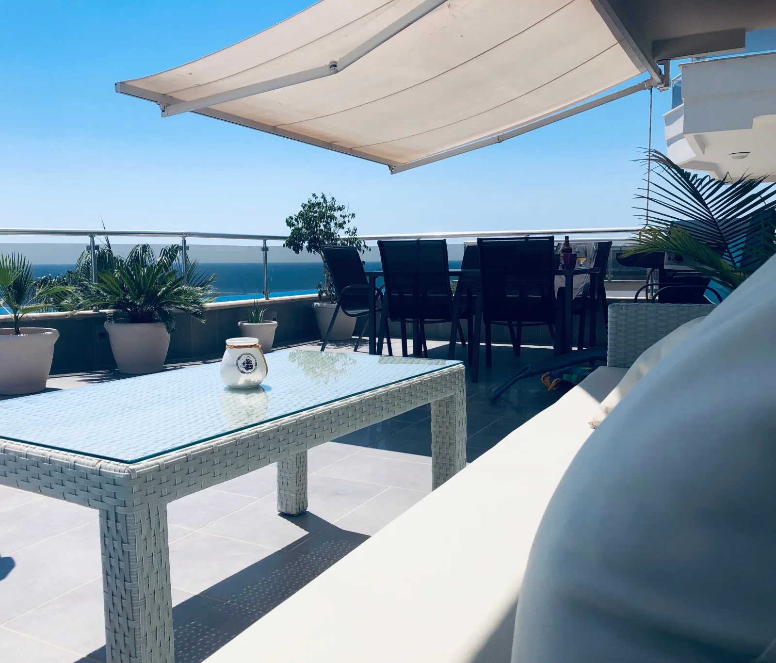 4 N Suite