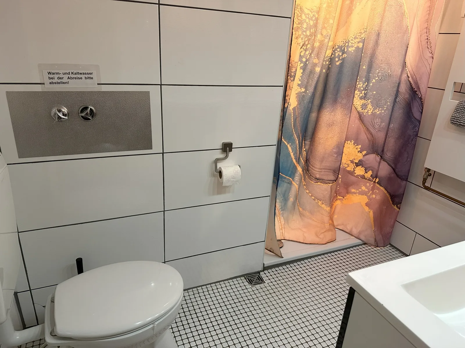 Charmant und modisch, große FeWo mit 6 Betten, WLAN free, 6-145
