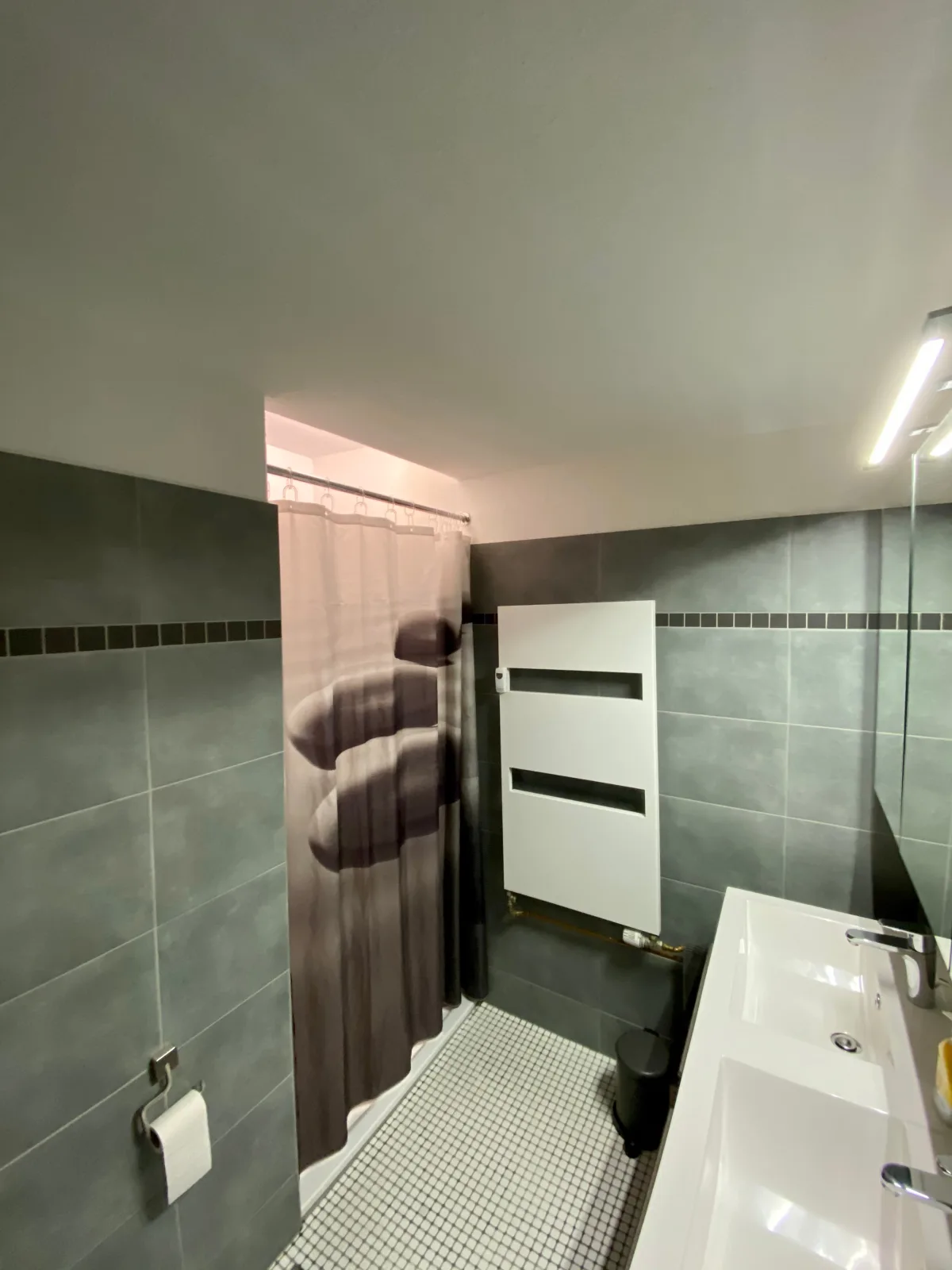 Elegant und fancy große FeWo mit 6 Betten, WLAN free,  6-144