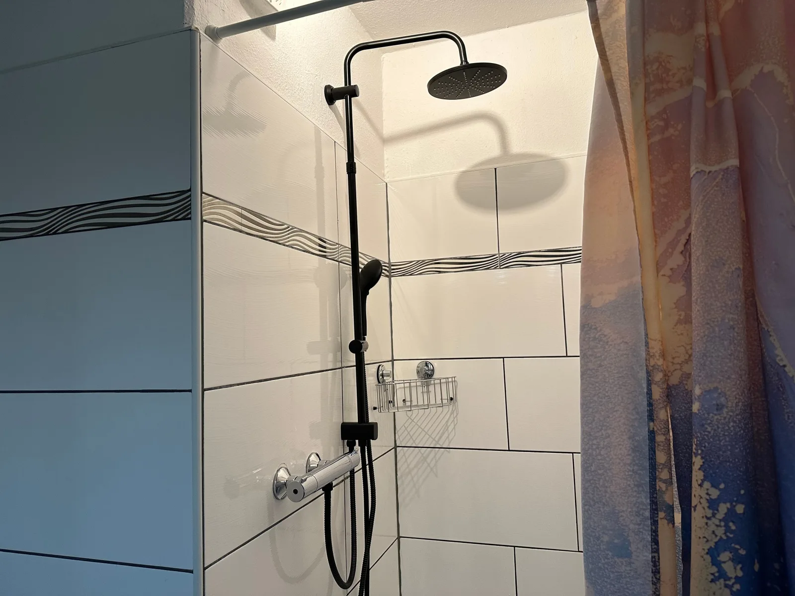 Elegant und fancy große FeWo mit 6 Betten, WLAN free,  6-144
