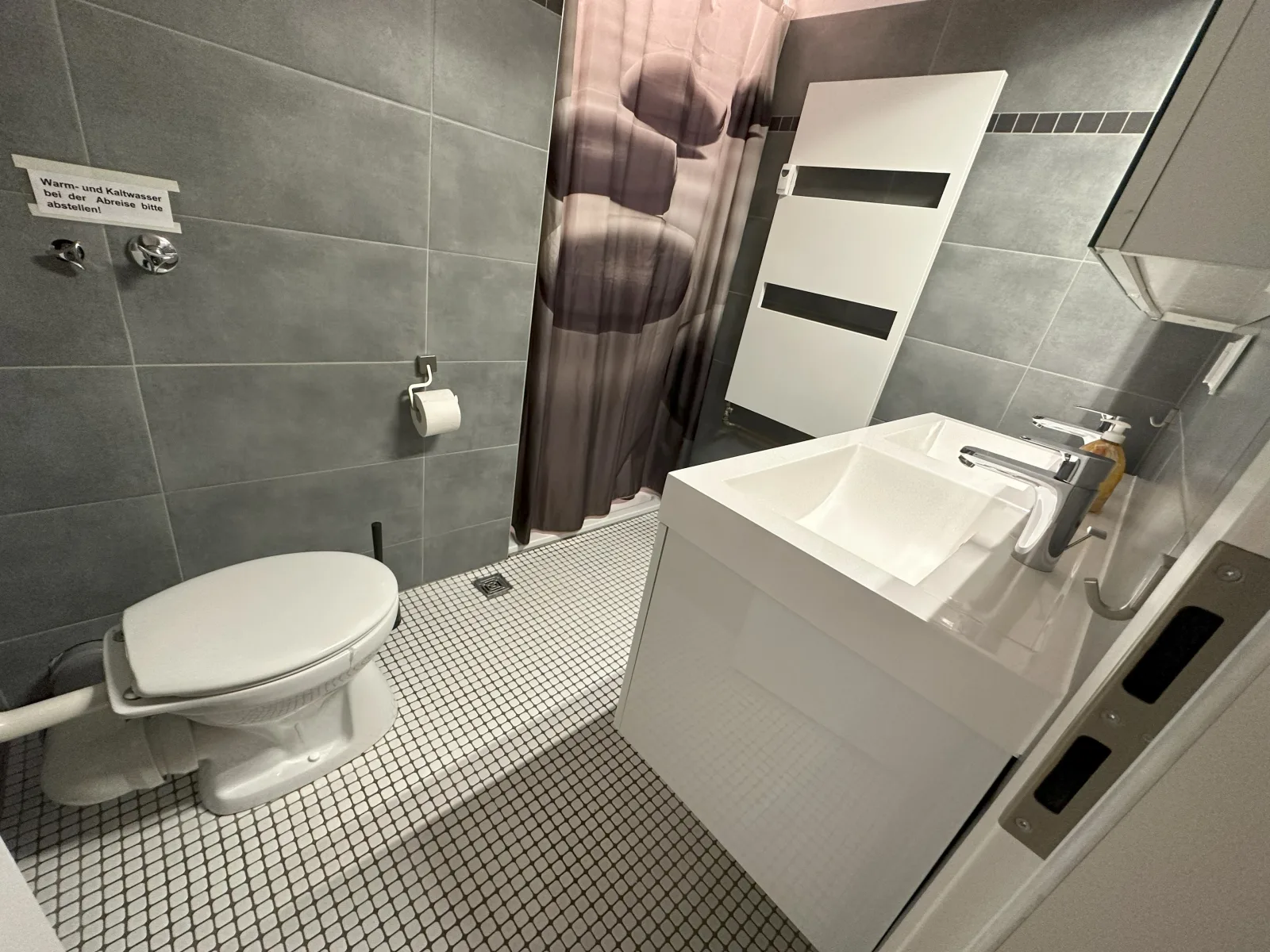Elegant und fancy große FeWo mit 6 Betten, WLAN free,  6-144