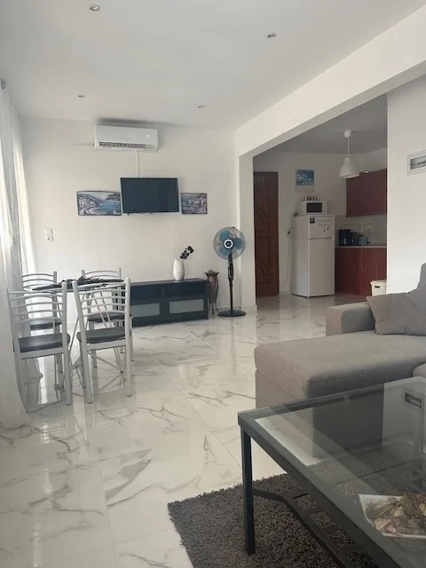 Apartment Mike