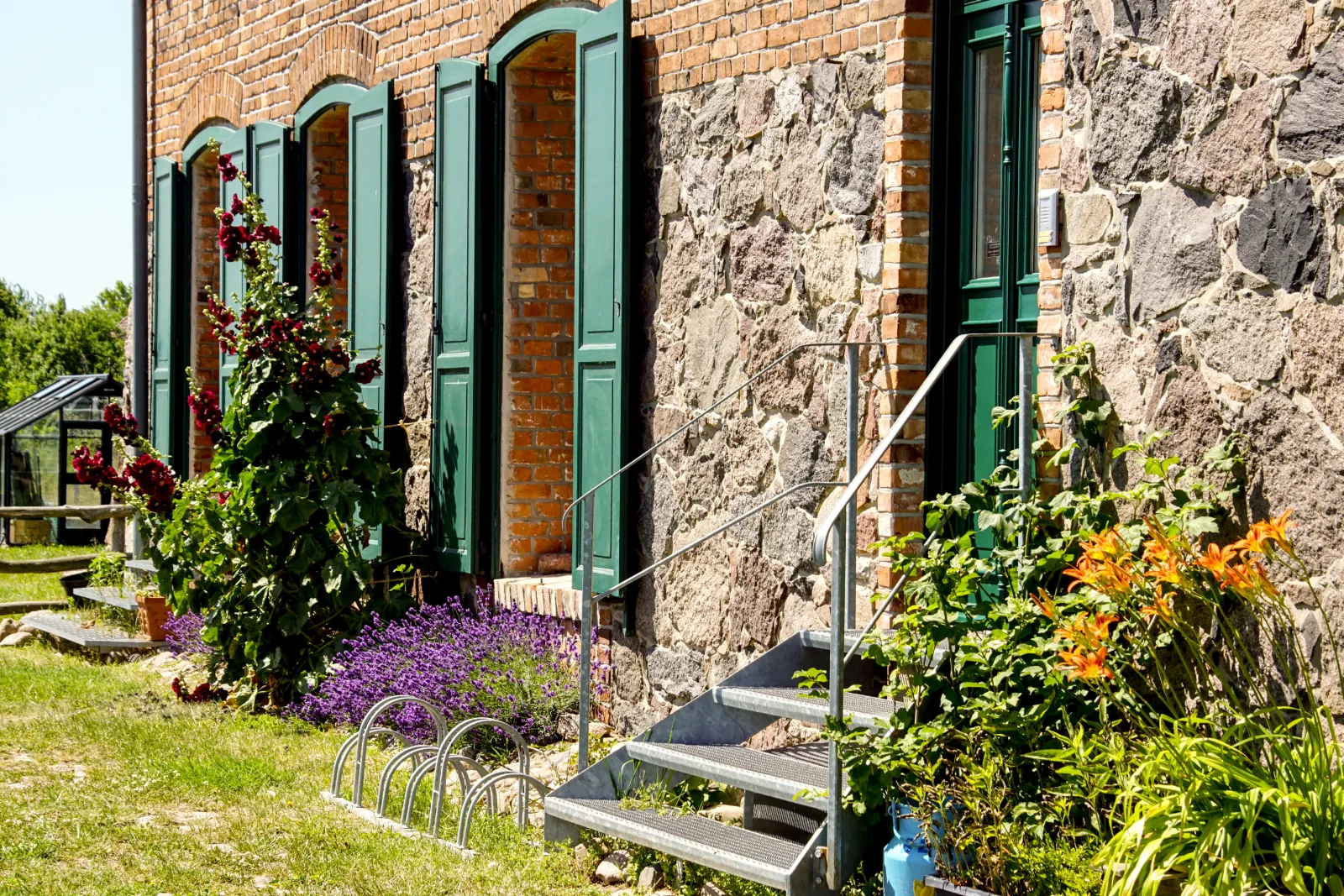 Großzügiges Ferienhaus für Familien & Gruppen - Vorwerk Seehausen in Oberuckersee Uckermark