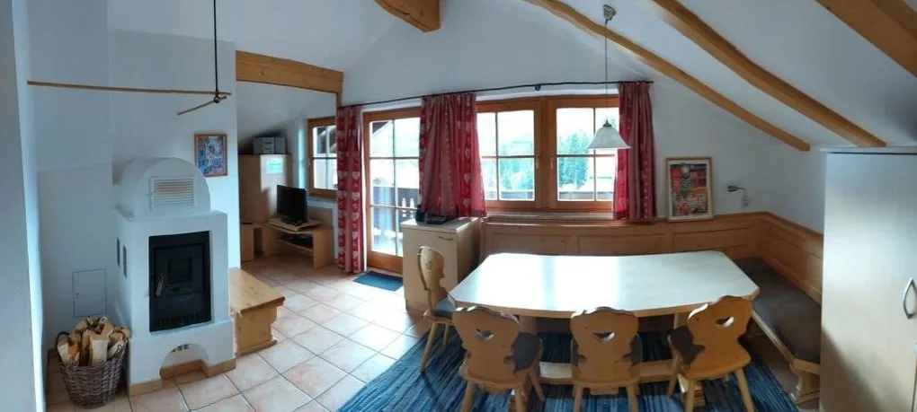Ski in out! Gemütliche Dachgeschosswohnung