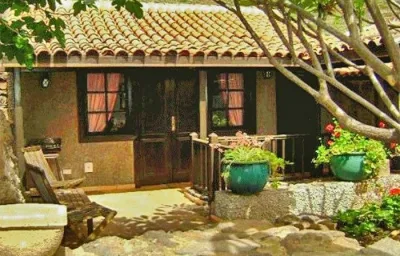 Haus mit Terrasse und Garten - F5664