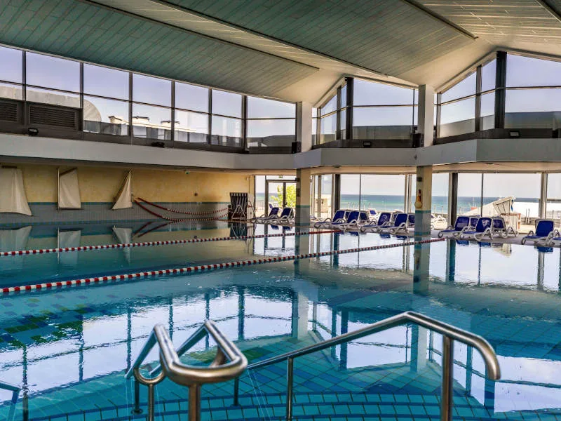 Nurdachhaus in Damp an der Ostsee