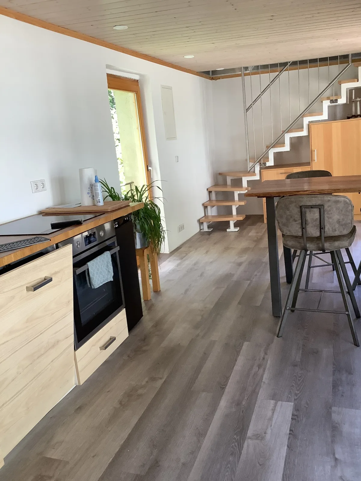 Bachgeflüster  2,5 Zimmer mit Terrasse direkt am Bach, maximal für 2 Erw.+2Kinder, Grillplatz,