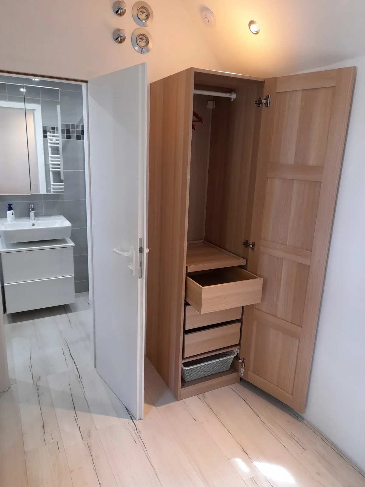 Bachgeflüster  2,5 Zimmer mit Terrasse direkt am Bach, maximal für 2 Erw.+2Kinder, Grillplatz,