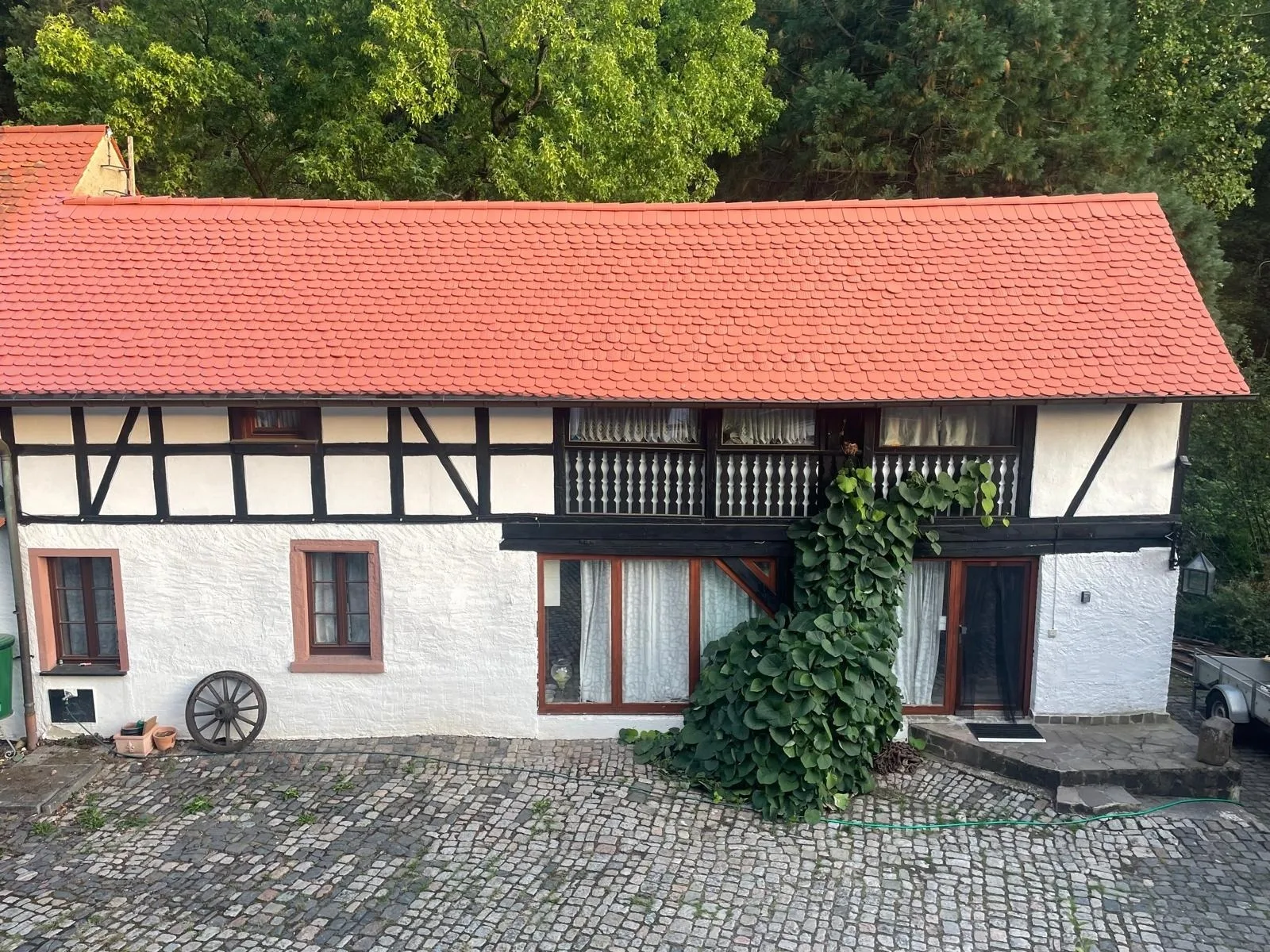 Bachgeflüster  2,5 Zimmer mit Terrasse direkt am Bach, maximal für 2 Erw.+2Kinder, Grillplatz,