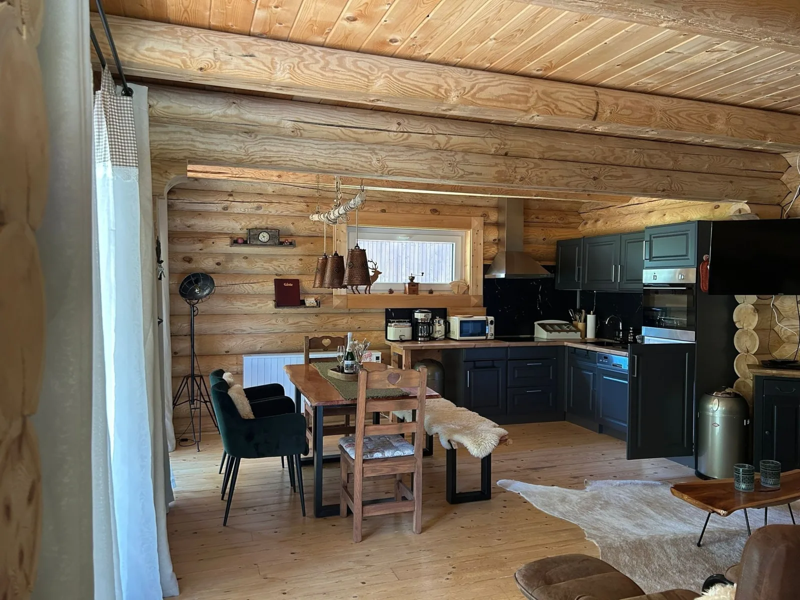 Hahnenkleer Hütte Traumzeit