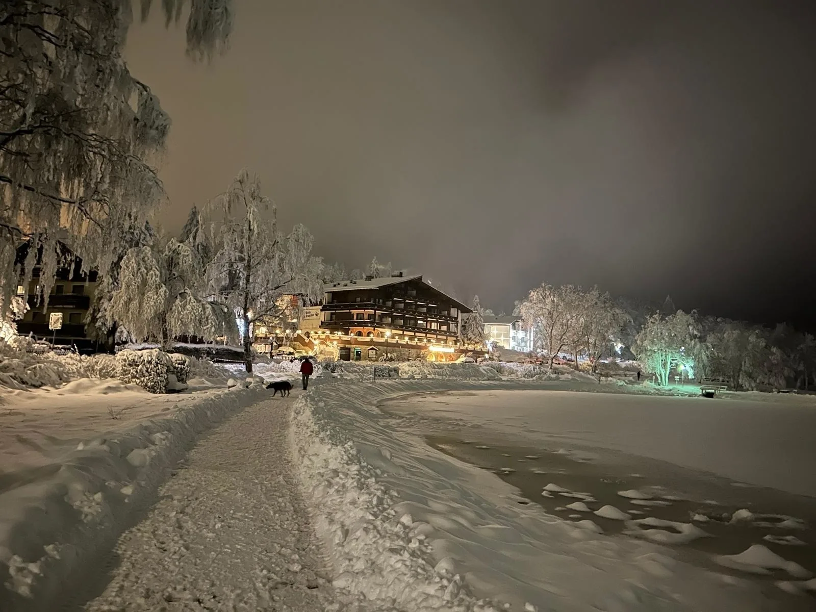 Hahnenkleer Hütte Traumzeit