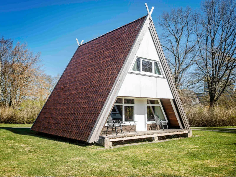 Nurdachhaus in Damp an der Ostsee