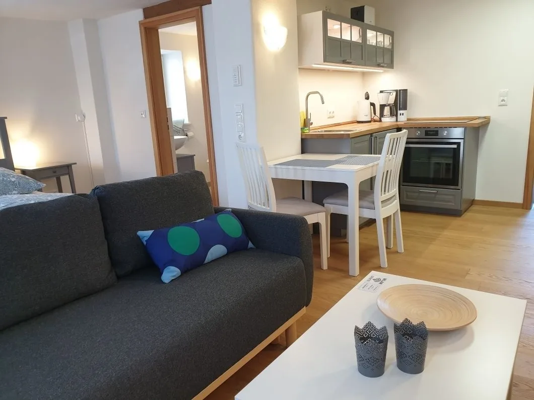 Torhaus Rattelsdorf - Wohnung 1 Sonnenblume