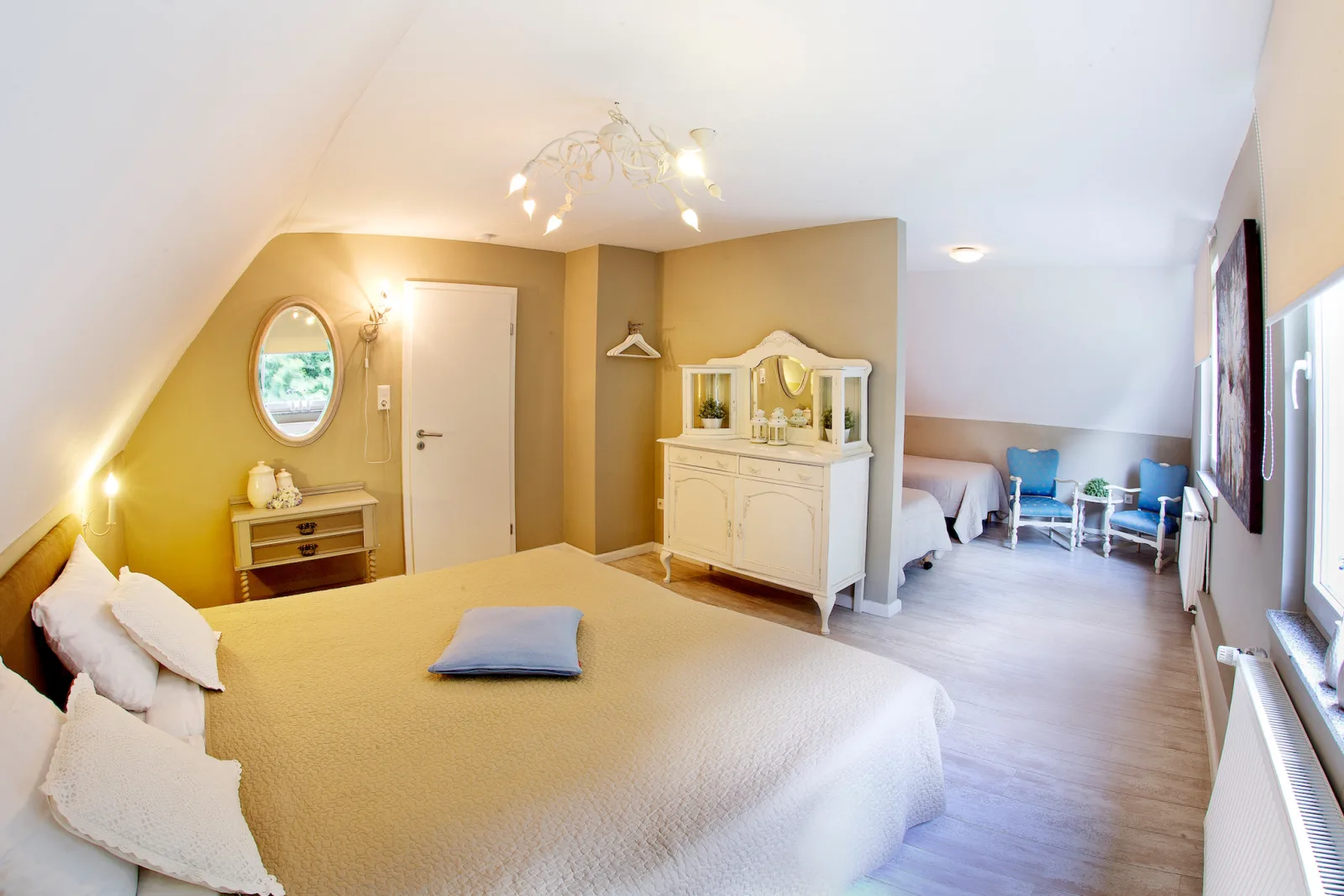 Tolles Ferienhaus für 16 Personen im Westerwald mit Sauna, Whirlpool, Kino und Bar