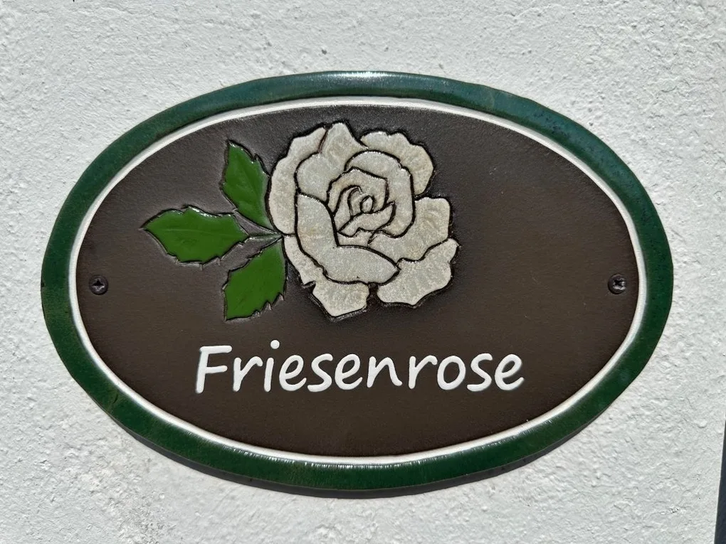 Landhaus up de Warft - Friesenrose