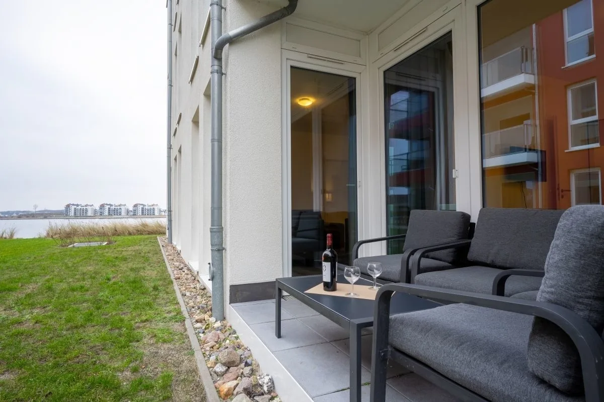 Lounge Maritime direkt am Meer