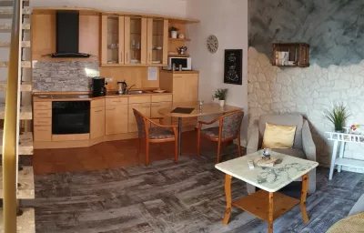 Maisonettenwohnung Nebenhaus