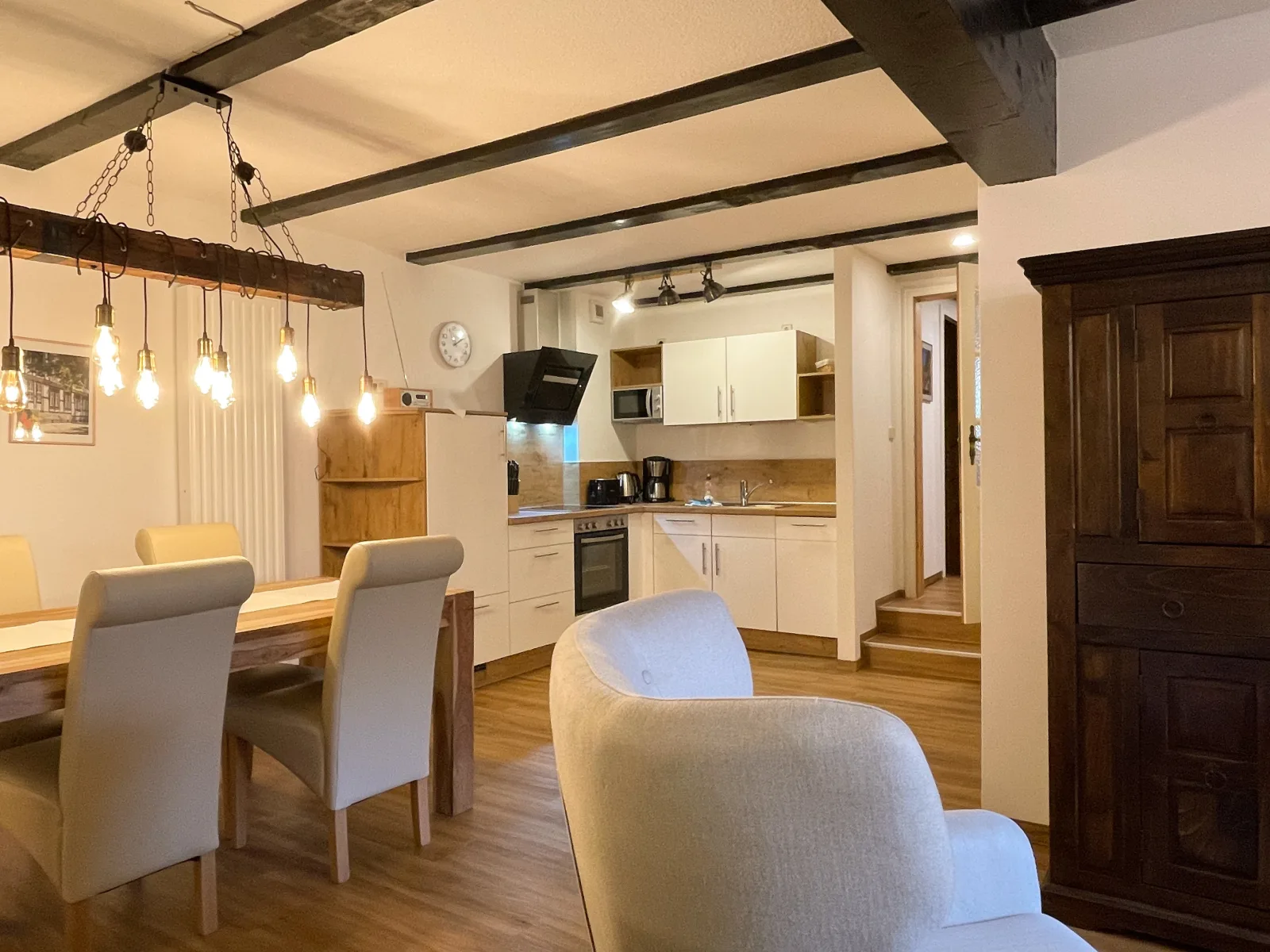 Apartment (No12) mit zwei Schlafzimmern und Wohnküche