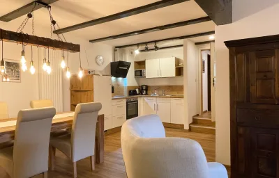 Apartment (No12) mit zwei Schlafzimmern und Wohnküche