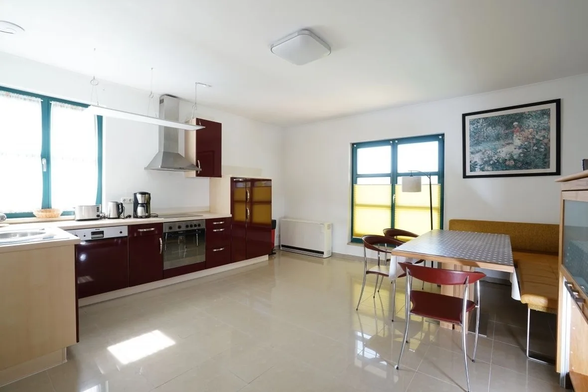 MP 9 Villa
