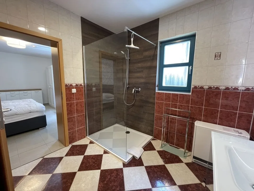 MP 9 Villa