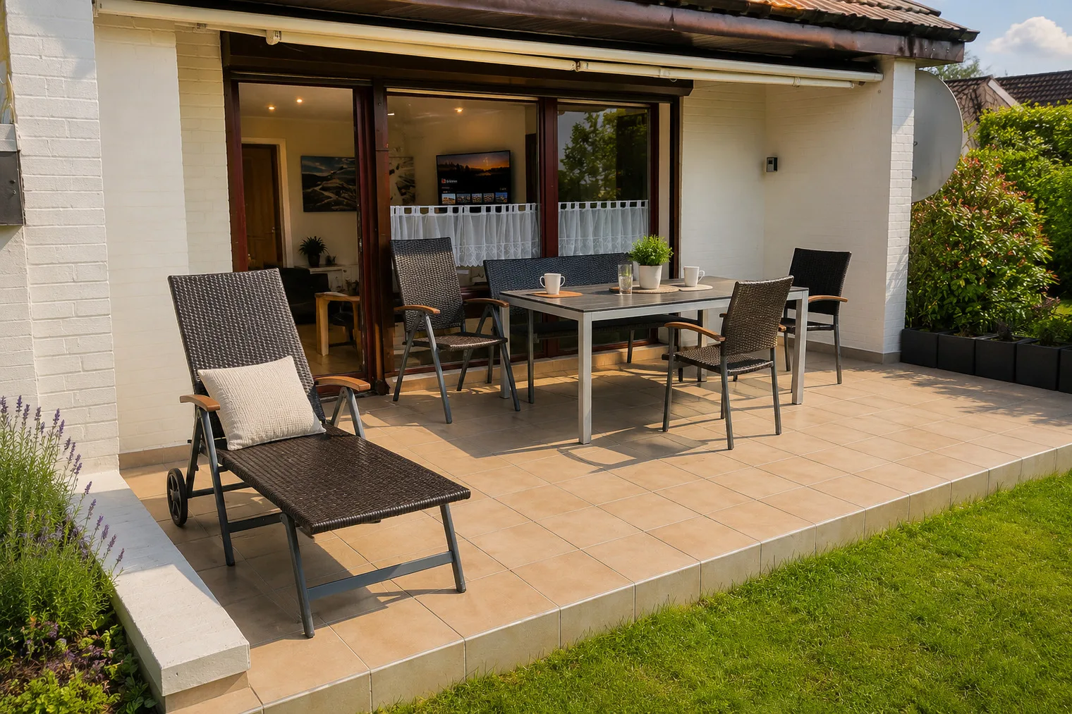 Ferienwohnung Nautilus &bull; Terrasse & Garten &bull; Glasfaser-WLAN &bull; Hunde willkommen &bull; Schlei & Ostsee