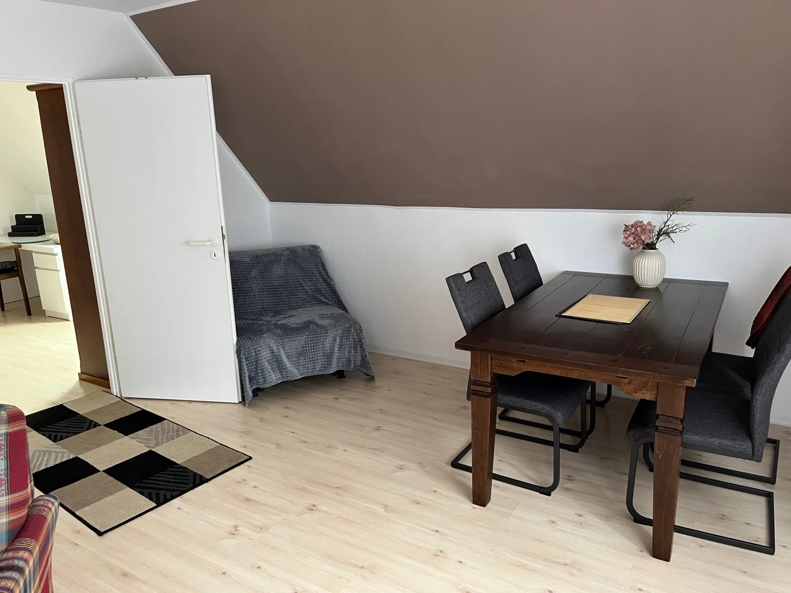 Wohnung im 2 Familienhaus